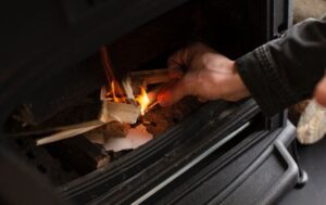 На Харківщині п’ятеро людей отруїлися чадним газом