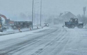 На кордоні з Румунією призупинили проїзд автобусів і вантажівок