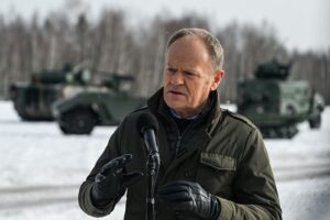 Туск відповів на “вето” Орбана на &euro;90 млрд Україні