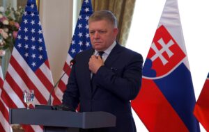 В Словаччині надішлють до прокуратури скаргу на держзраду Фіцо