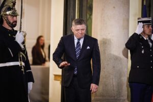 Фіцо прокоментував домовленість Лаврова та Сіярто щодо словацьких виборів