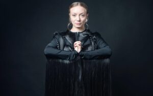 LEL&Eacute;KA оновила конкурсну пісню для Євробачення-2026 із звучанням бандури