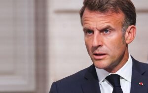 Макрон зв’язався із президентом Ірану