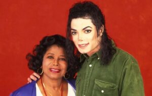 Мати Майкла Джексона вперше за довгий час вийшла на публіку