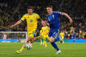 Три голи Дьокереша проти одного Пономаренка