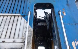 У поїзд Київ-Суми з 200 людьми влучив дрон