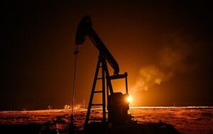 Видобуток нафти у РФ падає третій місяць поспіль