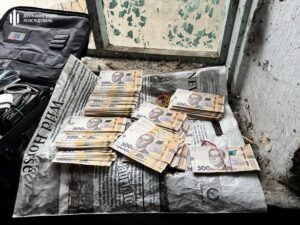 Вимагав кошти у родини загиблого оборонця: затримано ексвійськового