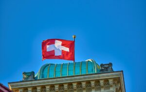 Війна з Іраном: Швейцарія призупинила експорт зброї в США