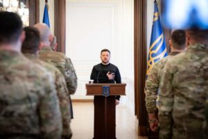 Зеленський відзначив нагородами воїнів СБУ