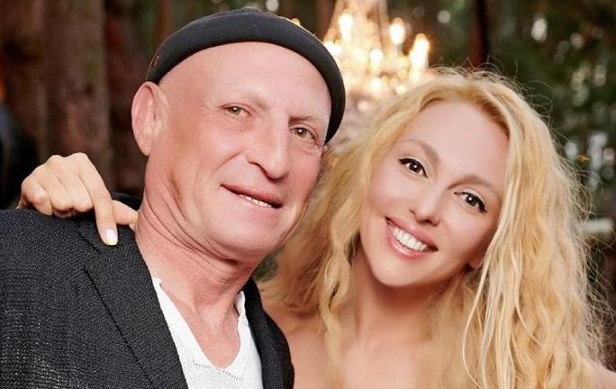 Чоловік Олі Полякової потрапив до лікарні