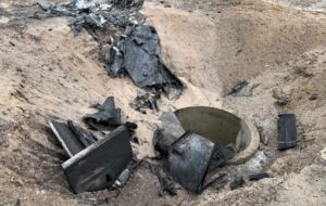 Дрон впав на територію Національного військового кладовища