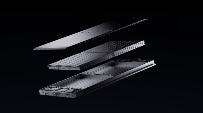 Китайська CATL створила автобатарею, що повністю заряджається за 6 хвилин