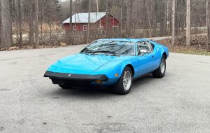 Культовий суперкар 70-х за $100 000 знайшли після 40 років у гаражі
