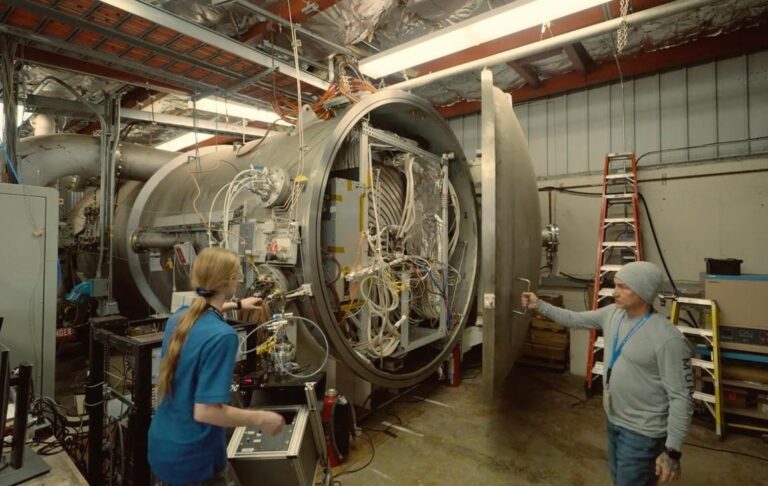 NASA випробувала космічний двигун для польоту на Марс