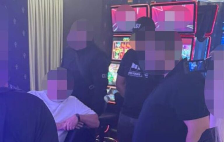 Офіцер ЗСУ пішов на лікарняний, щоб пограти в казино