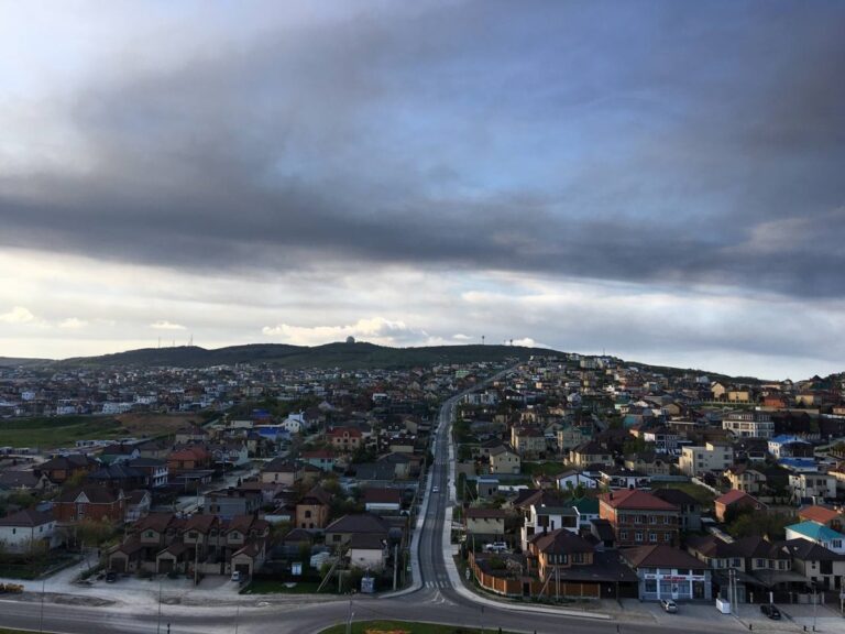 Отруйна хмара з Туапсе дісталася до Анапи