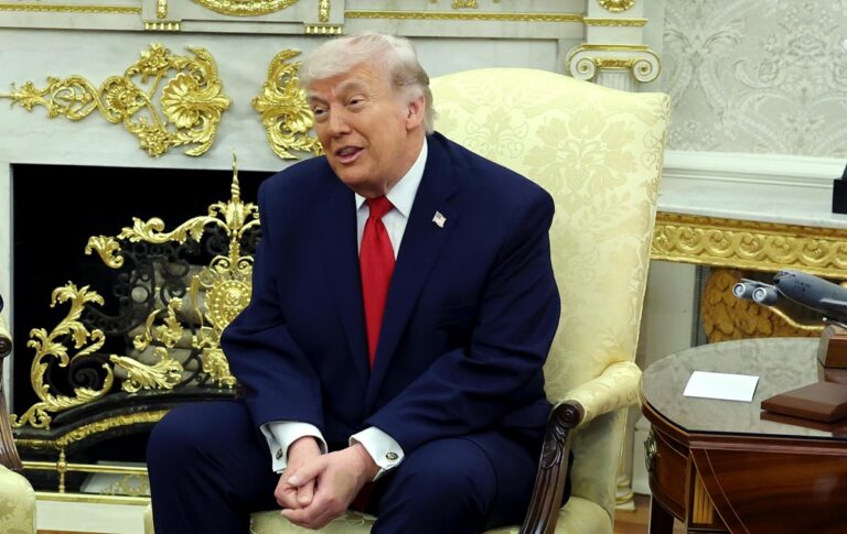 Рейтинг Трампа опустився до найнижчого показника