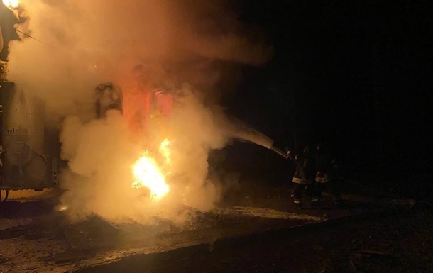 РФ атакувала Одесу: є постраждалі, пожежі в місті