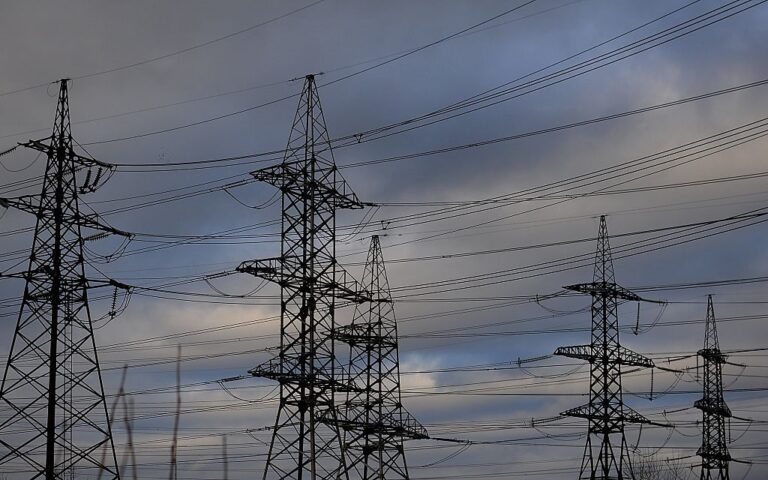 Стало відомо, чи відключатимуть світло у суботу