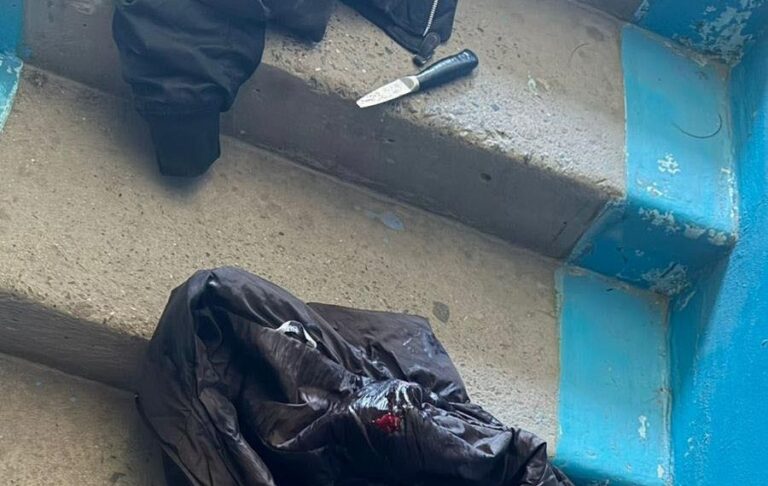 У Тернополі сварка двох школярок дійшла до ножів: є поранена