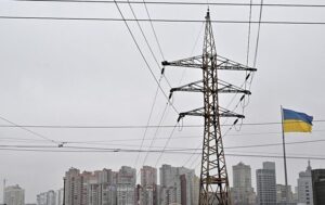 Україна зменшила імпорт електроенергії на чверть