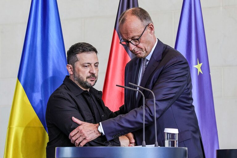 Вступ України до ЄС не може бути швидким – Мерц