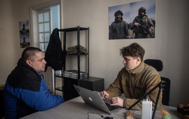 Армія потребує людей: з кого можуть зняти бронь і мобілізувати
