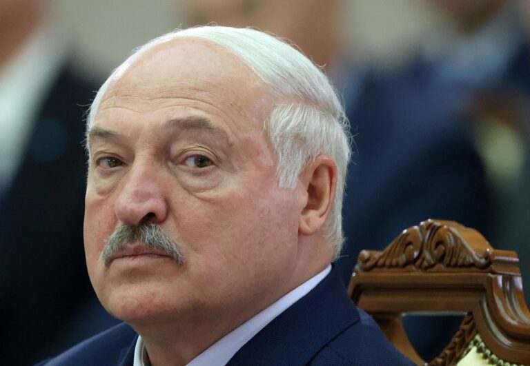Макрон зателефонував Лукашенку вперше з 2022 року