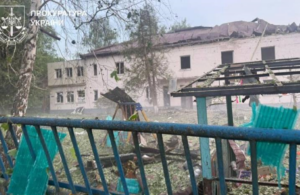 У Чугуєві внаслідок обстрілу пошкоджено дитсадок, є поранена
