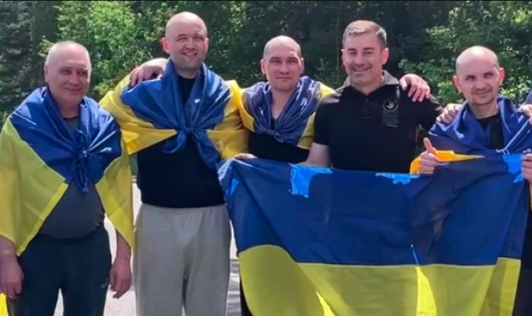 Україна повернула з полону Росії сімох цивільних