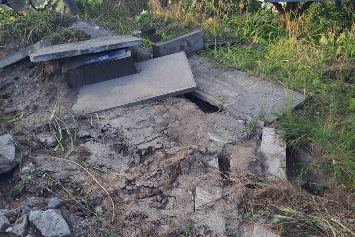На Харківщині з кладовища викрали радянський танк