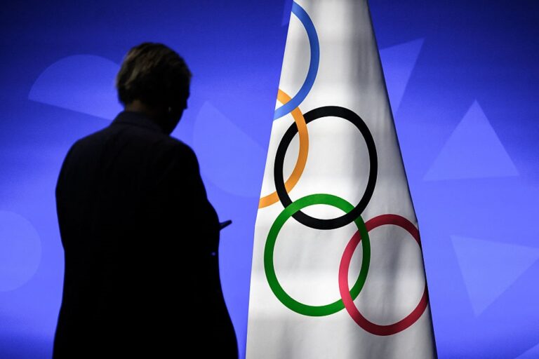 Повернення російського спорту. Відповідь України