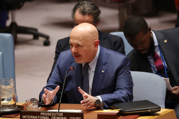 Прокурора МКС, який видав ордер на арешт Путіна, відсторонили: що сталося