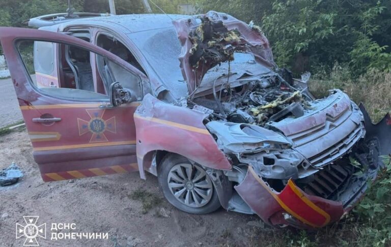 Росіяни атакували авто рятувальників у Краматорську
