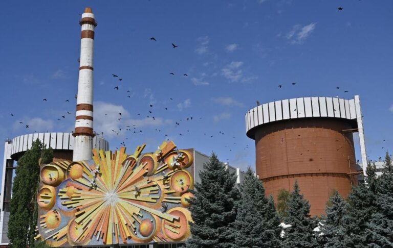 Стало відомо, коли запрацюють всі блоки на АЕС