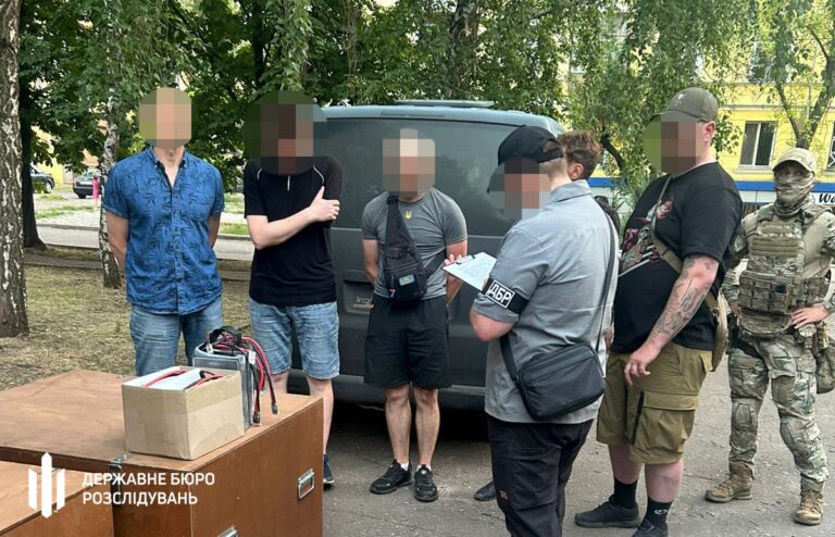 У Краматорську затримано військового, який торгував зброєю