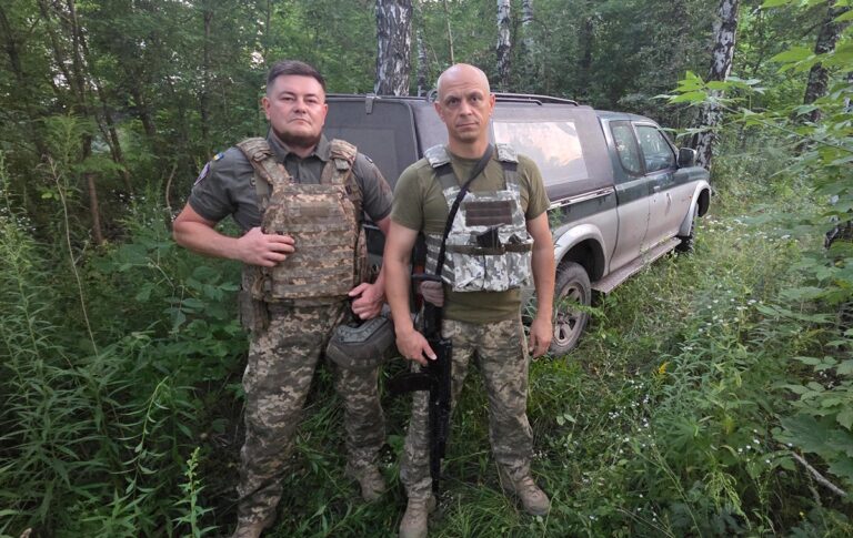 Коли мовчить зв’язок –  мовчить уся бригада. Зв’язківці просять допомоги