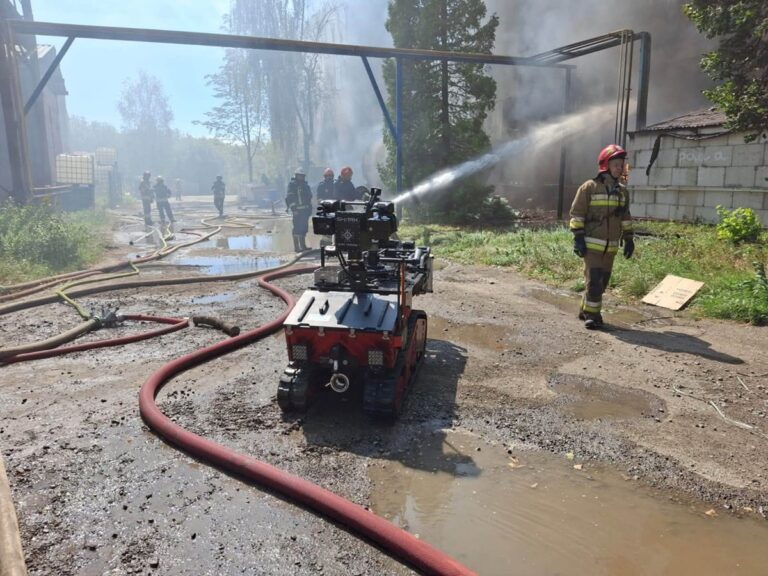 Пожежа на заводі Іскра у Львові: зросла кількість загиблих