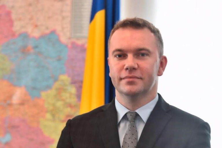 Розкрадання міжнародної допомоги: ексчиновник МЗС вийшов із СІЗО