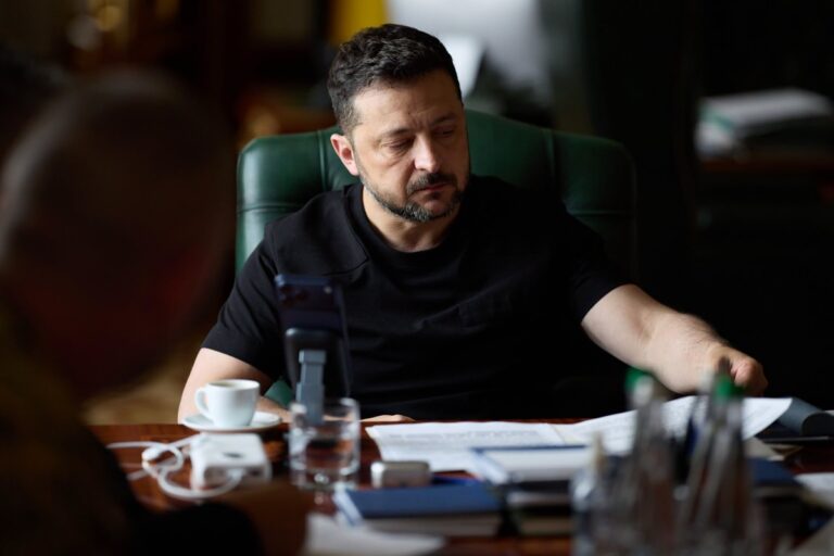 Зеленський оцінив роботу Хмари та Драпатого